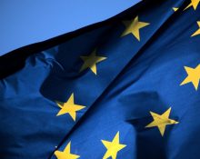 ЄС перегляне тимчасовий захист для українців: нові правила можуть стосуватися жінок і чоловіків