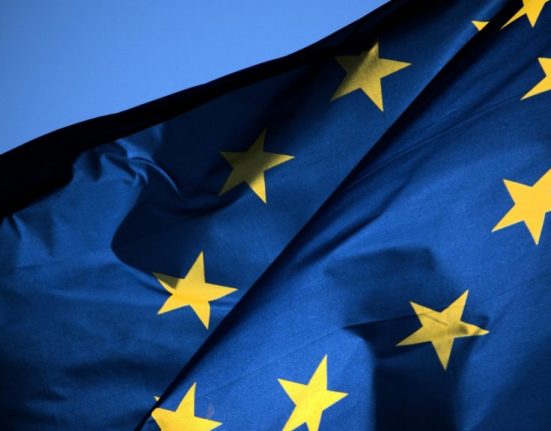 ЄС ухвалив рішення про захист українських біженців до 2027 року