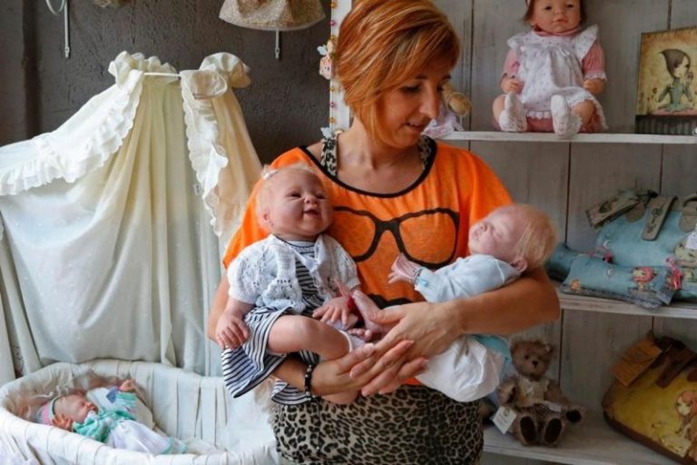 Світ захопила мода на реборн-ляльки
