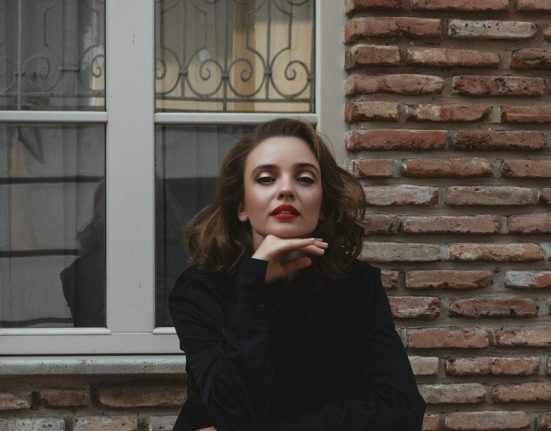 Новий тип особистості: хто такі отроверти та чим вони відрізняються від екстравертів і інтровертів