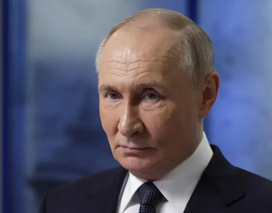 Російська влада вводить податок на доходи з банківських вкладів, щоб компенсувати бюджетні втрати від війни. Деталі від Служби зовнішньої розвідки України.