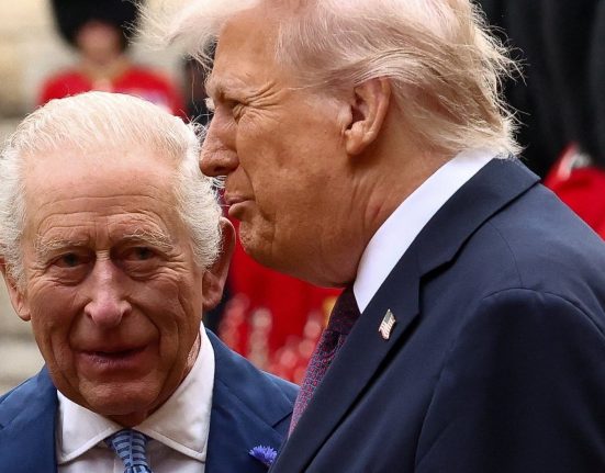 Король Чарльз ІІІ переконав Трампа в тому, що Україна може виграти війну проти Росії. Зміна позиції президента США після зустрічі з Зеленським.