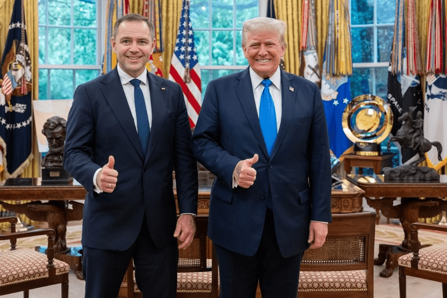 Президент США Дональд Трамп заявив, що Вашингтон готовий захистити Польщу у разі нової ескалації Росії біля кордонів НАТО.