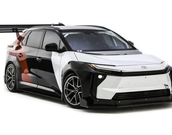 Toyota представила найекстравагантніший електромобіль (фото)