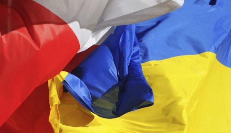 Напруження між Польщею та Україною: майже половина поляків назвала винного