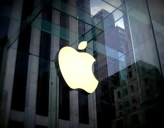 Apple готує iPhone Ultra: характеристики, ціна та дата виходу
