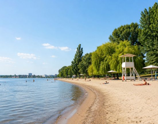 Де купатися в Черкасах 2026: відкриті пляжі, адреси та список водойм
