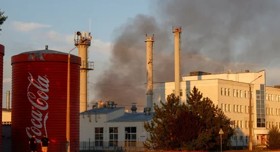 Удар по заводу Coca-Cola під Києвом: компанія повідомила про наслідки